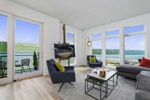 featured image of 20 Water Grant St