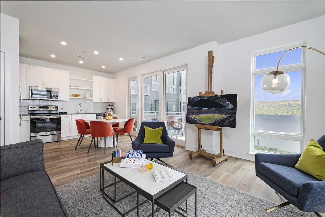 Apex Hudson Riverfront - Photo 2 of 50