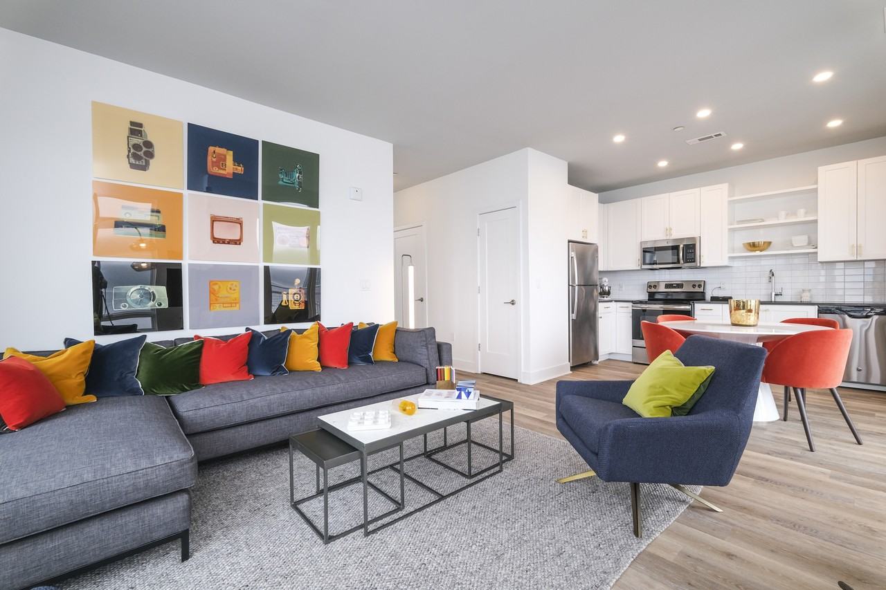 Apex Hudson Riverfront - Photo 6 of 50