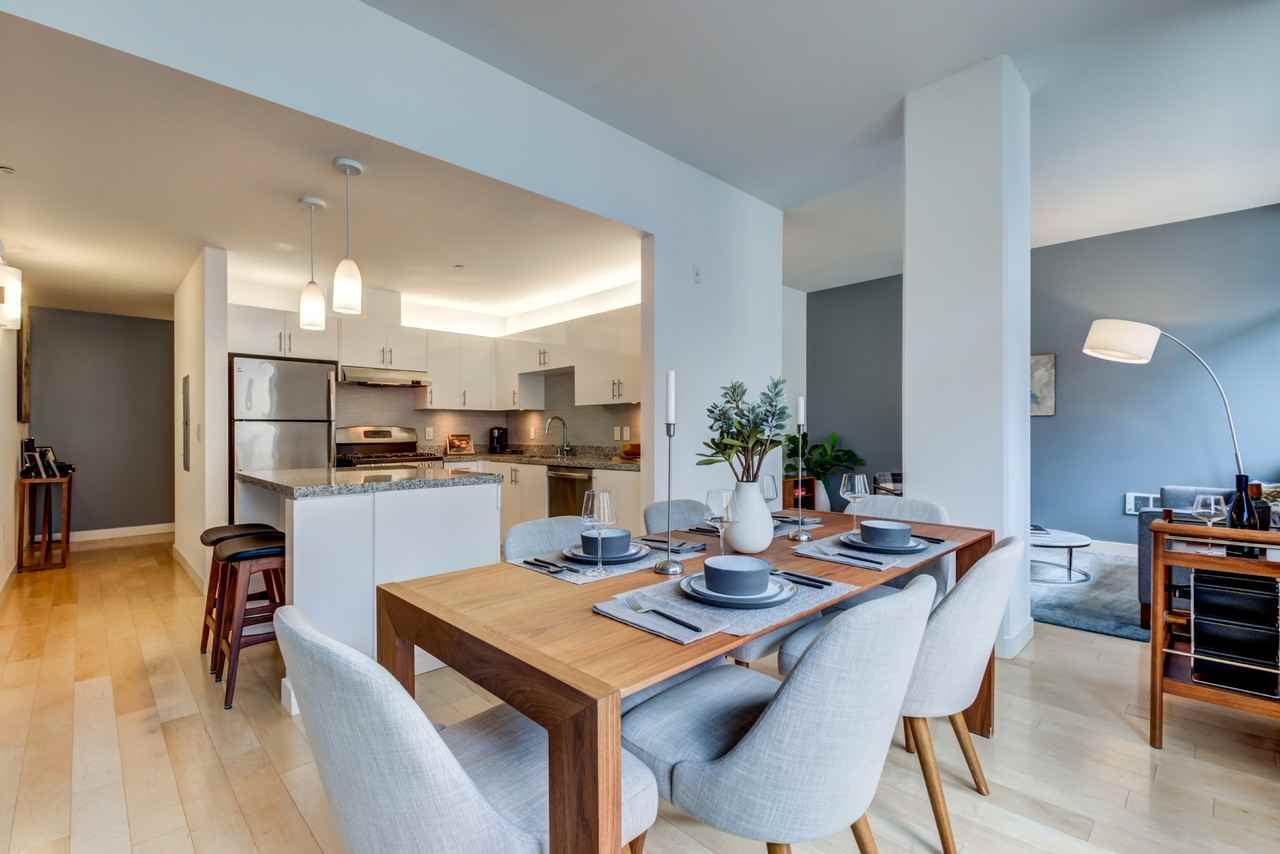 333 Fremont - Photo 3 of 50