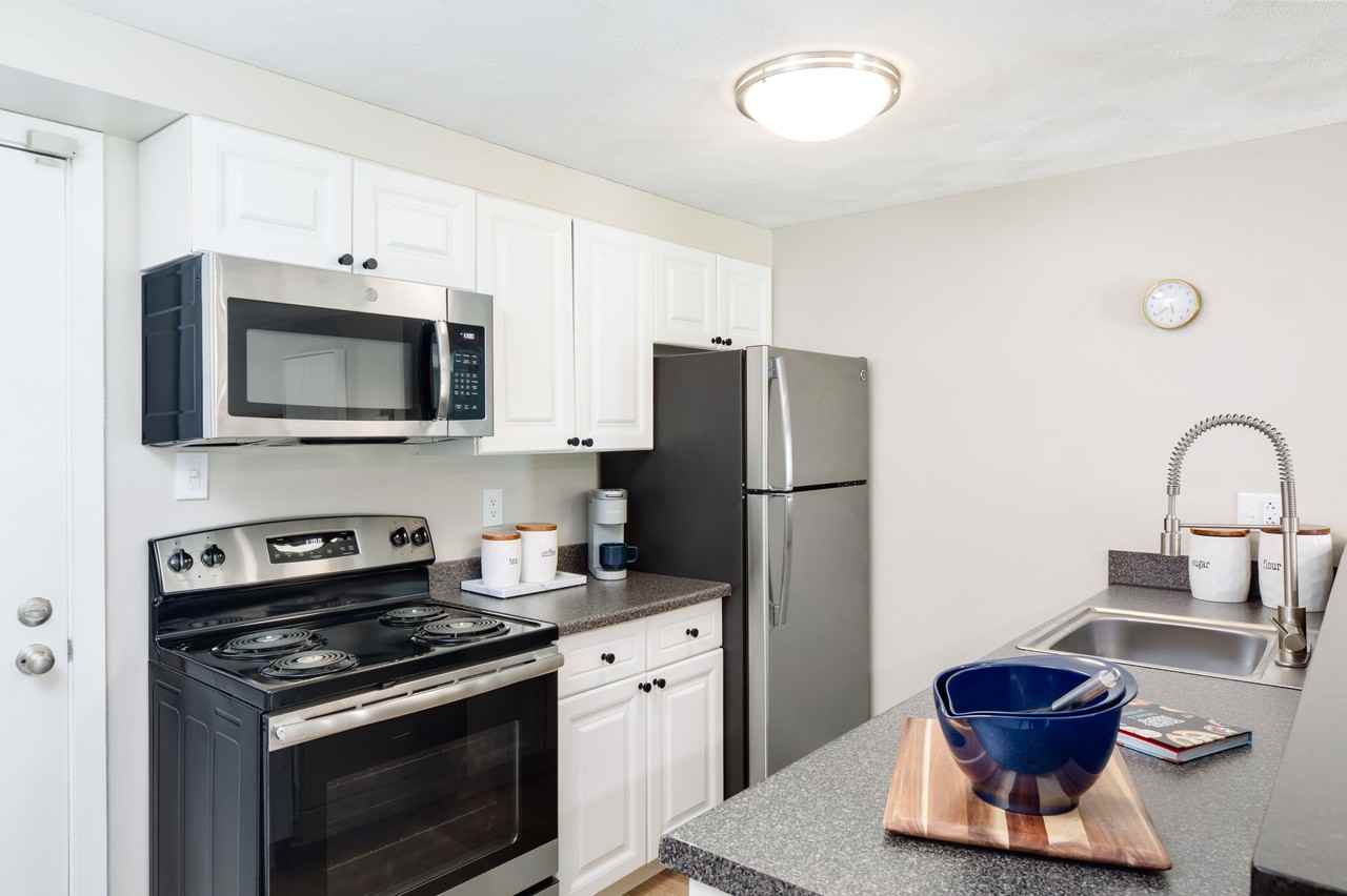 Cabot Crossing - Photo 4 of 33