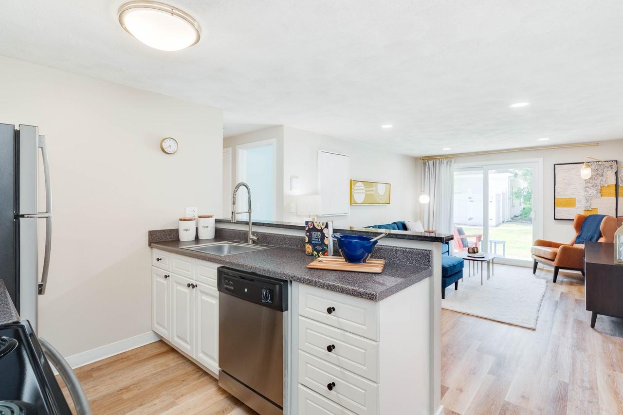 Cabot Crossing - Photo 5 of 33