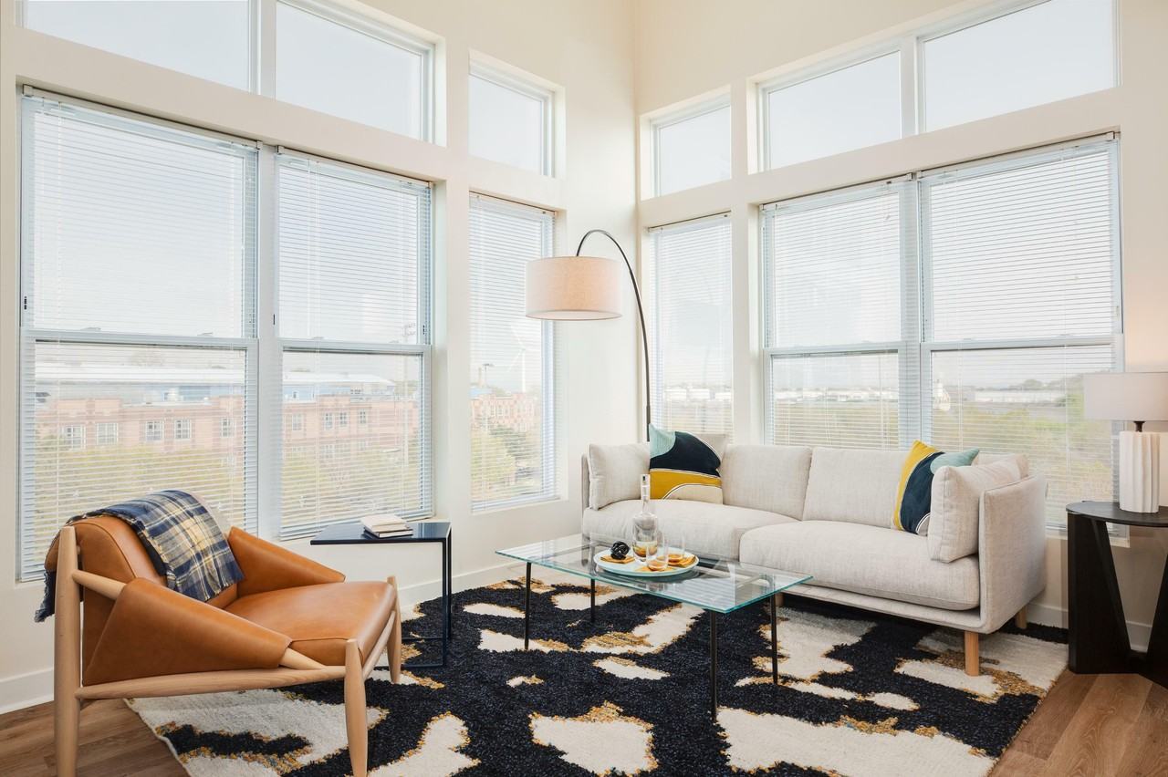 One Webster - Photo 7 of 26