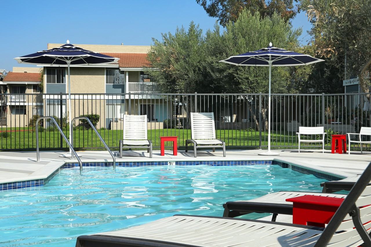 Rancho Solana Apartments - 2444 Alvarado St El Rio CA | Zumper