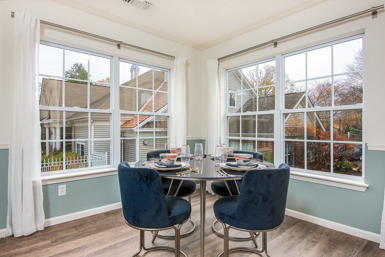 Essex Apartment Homes - Photo 6 of 32