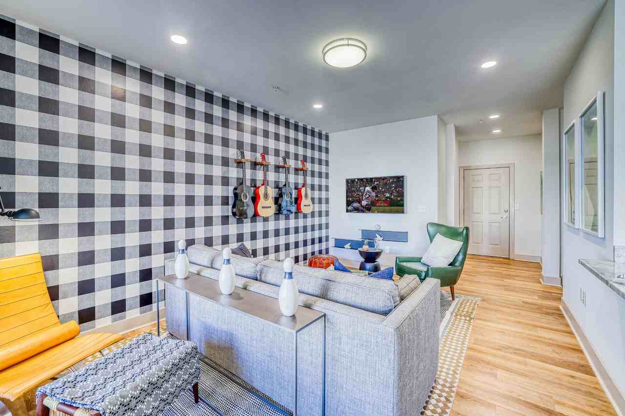 Shadow Ridge At Southlands - Photo 4 of 49