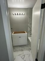 featured image of 8646 S Roberts Rd