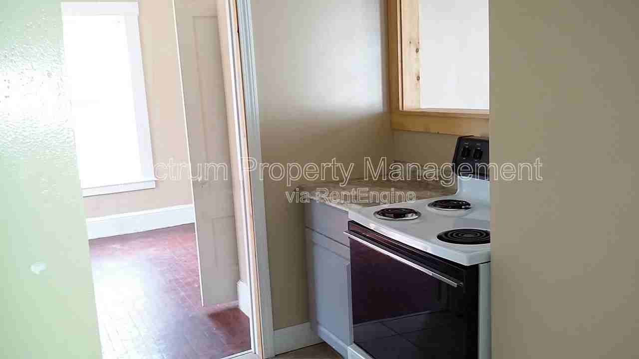 28 Western Ave #2 - Photo 3 of 9