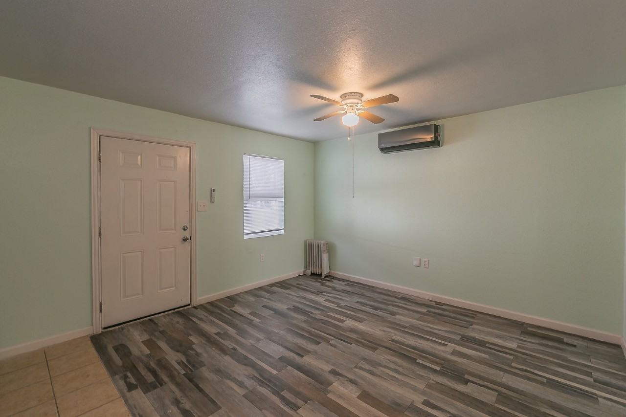 3524 Avenue M - Photo 5 of 17
