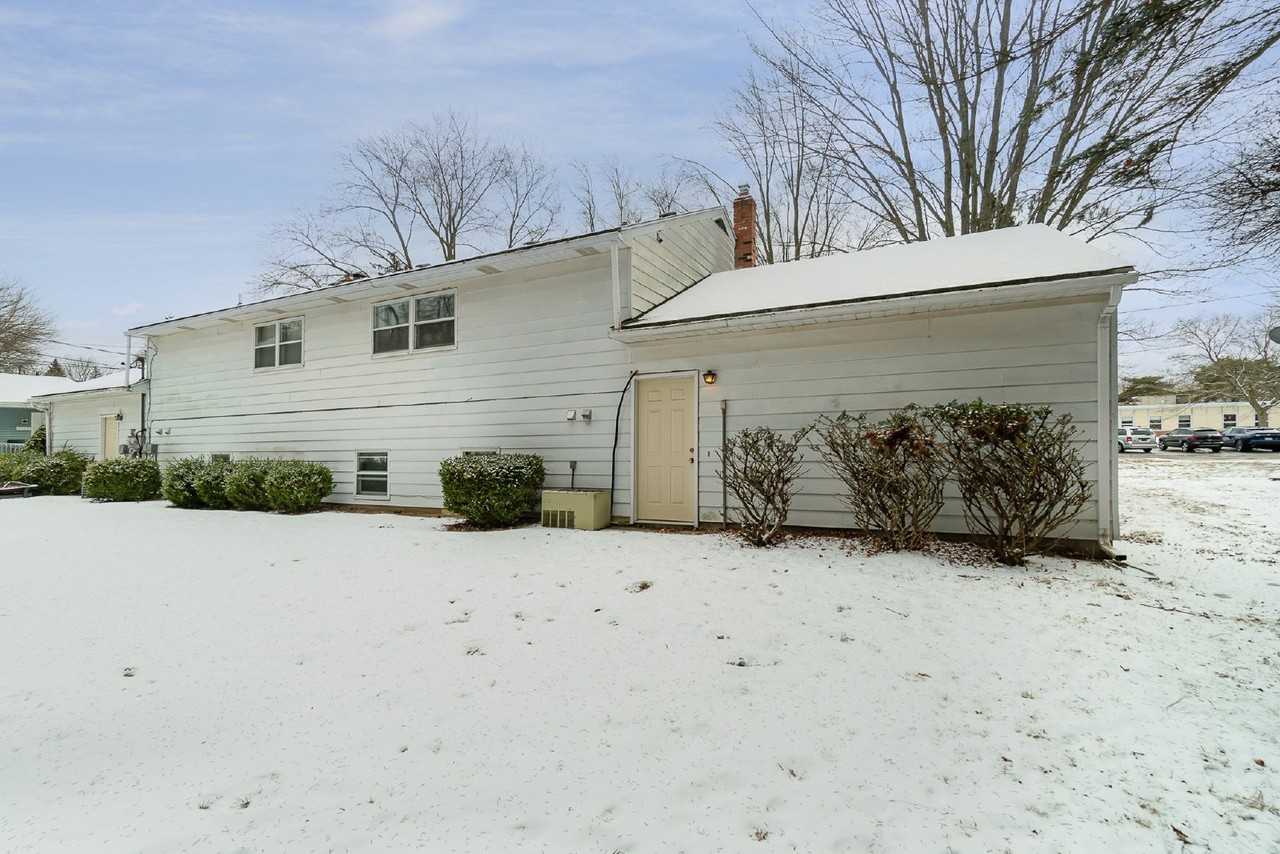 3115 Beech St - Photo 3 of 15