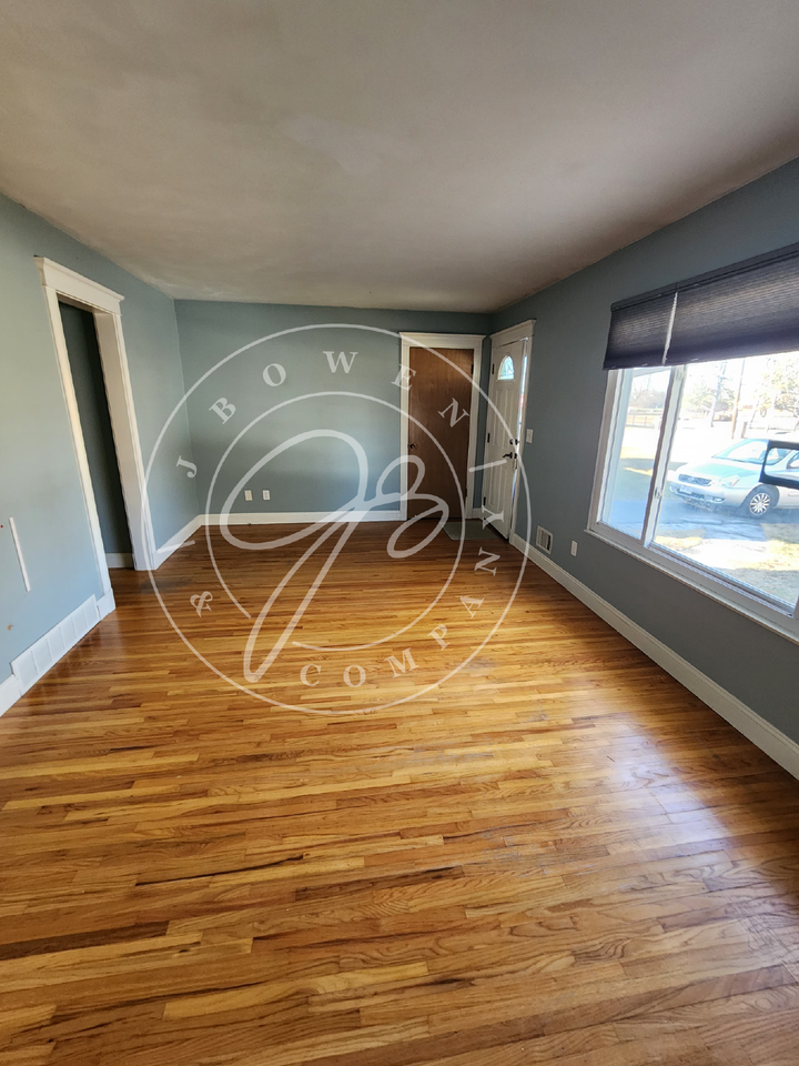 3265 Schneider Rd - Photo 4 of 24