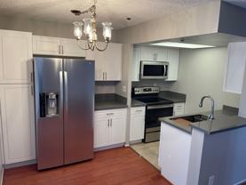 Russell Court Apartments - Photo 1 of 1