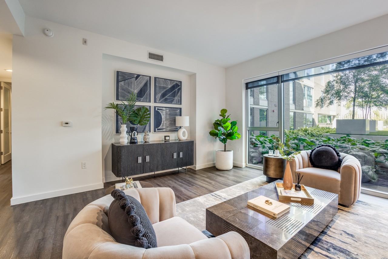 Avenue Grove - Photo 5 of 37