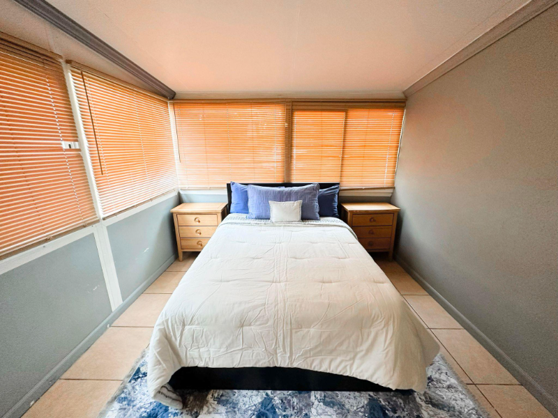 6913 Cocos Drive - Photo 2 of 18