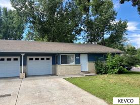 2409-2413 Clearview Ave - Photo 1 of 1