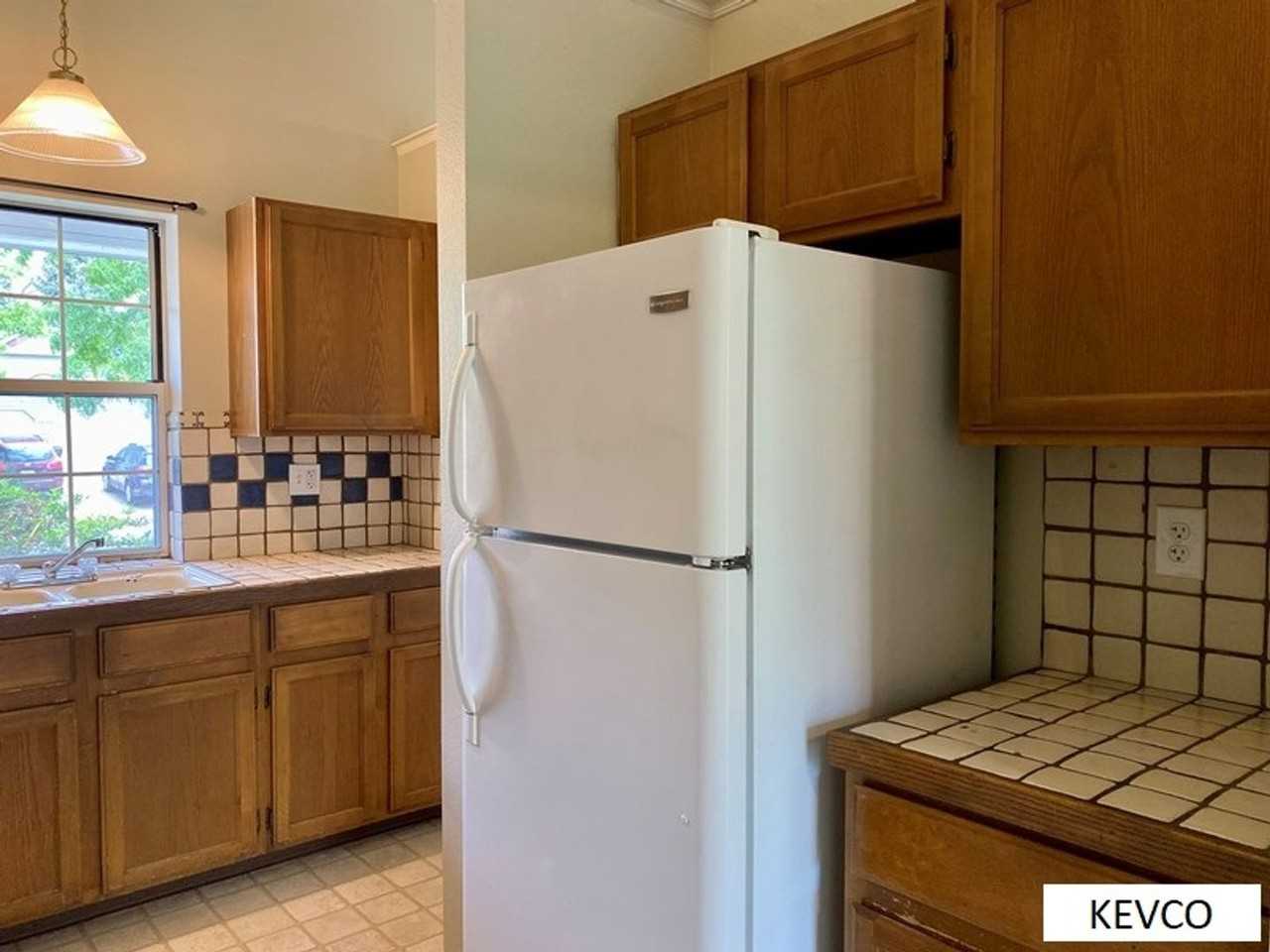 2831 Trenton Way - Photo 5 of 24