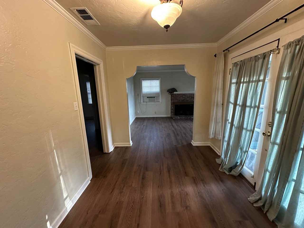 1600 Virginia Ave - Photo 3 of 12