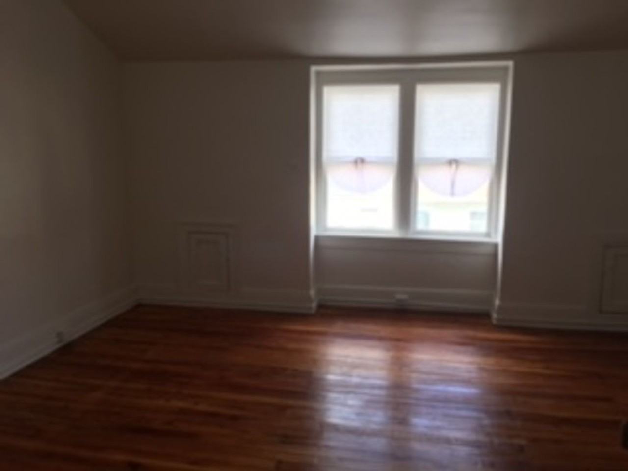 654 W College Ave #3 - Photo 4 of 12