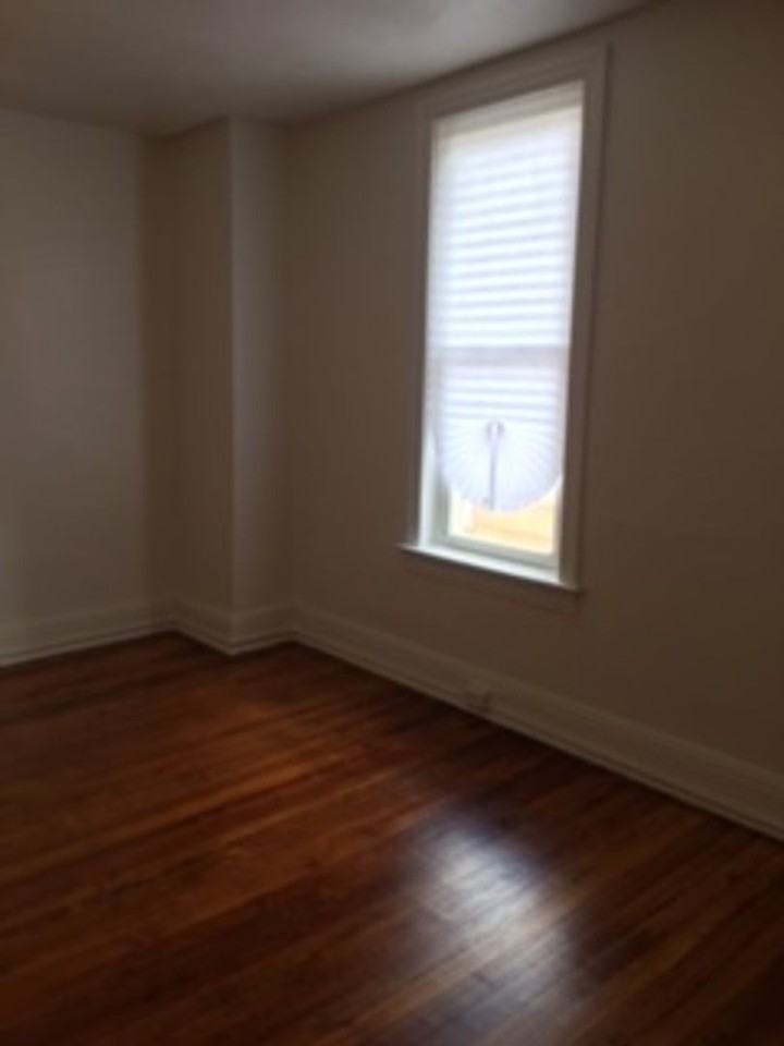 654 W College Ave #3 - Photo 6 of 12