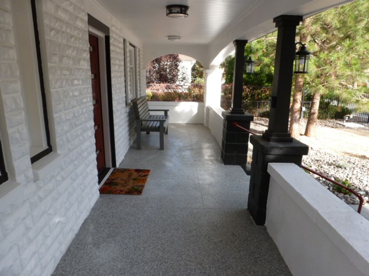 1145 W 1st St - Photo 5 of 35