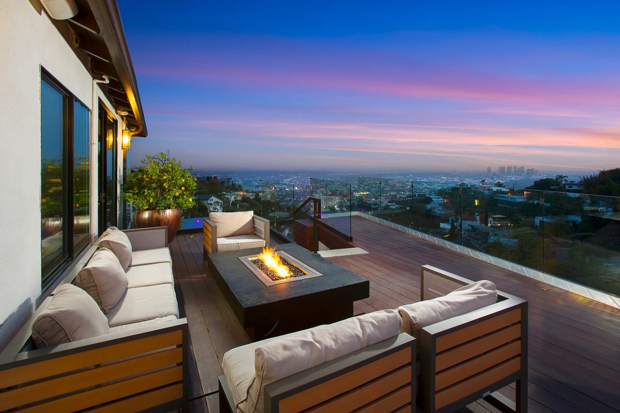 1733 Sunset Plaza Dr #NA - Photo 5 of 42