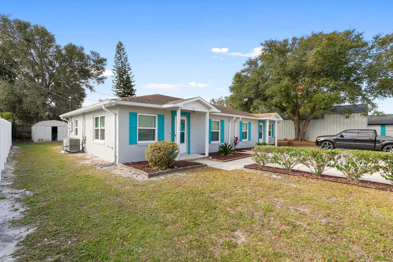 91 10th St #91 - Photo 2 of 12