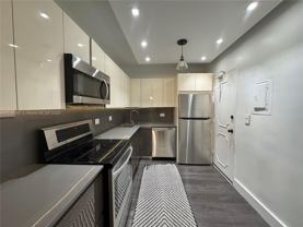 9381 E Bay Harbor Dr #301S - Photo 1 of 1