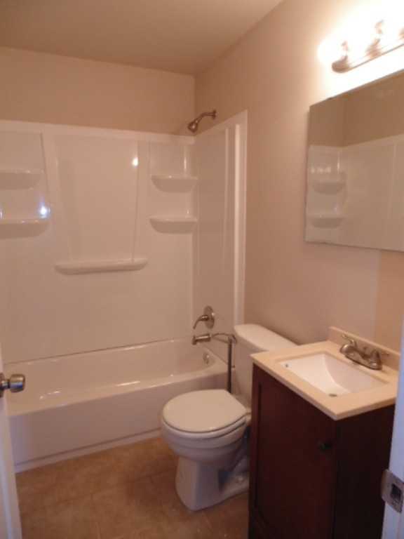 2700 Southgate St - Photo 3 of 8