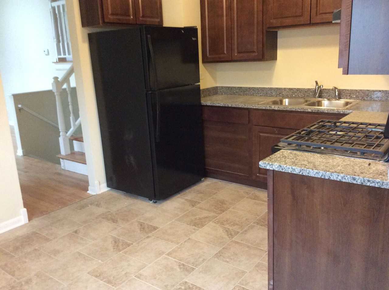 4516 W 124th St - Photo 3 of 13