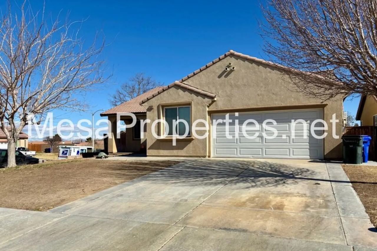 14567 Heatherdale Ct - Photo 2 of 36