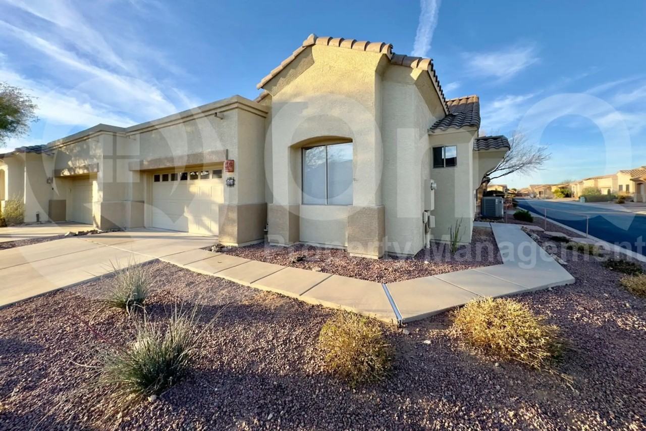 474 W Aspenwood St - Photo 3 of 27