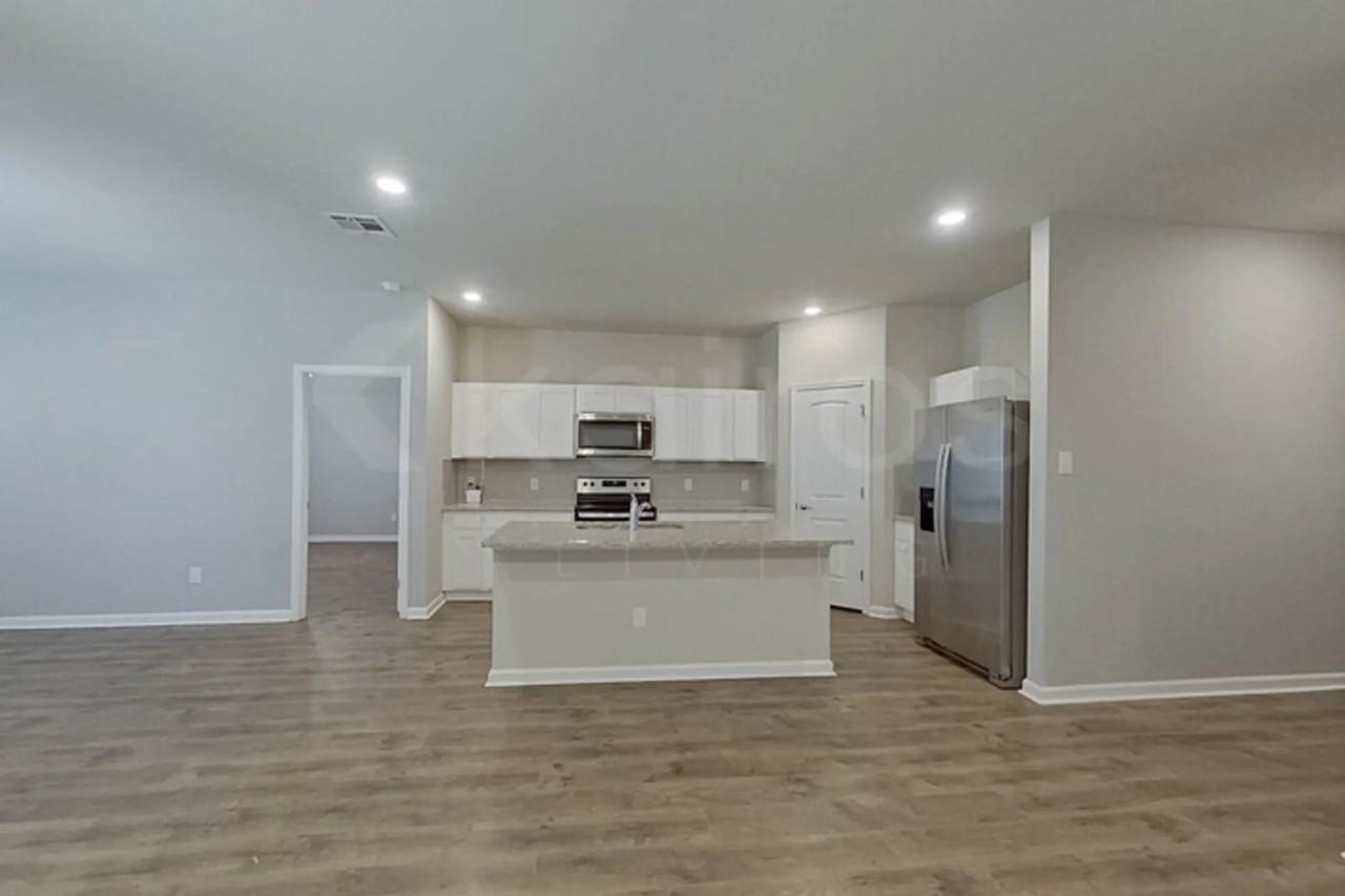 110 Yardley Ct - Photo 3 of 22