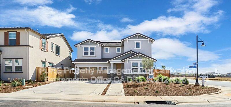 4013 Mirecourt Cir - Photo 2 of 50