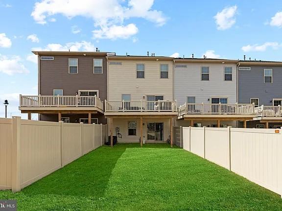 10603 Brewerton Ln - Photo 3 of 28