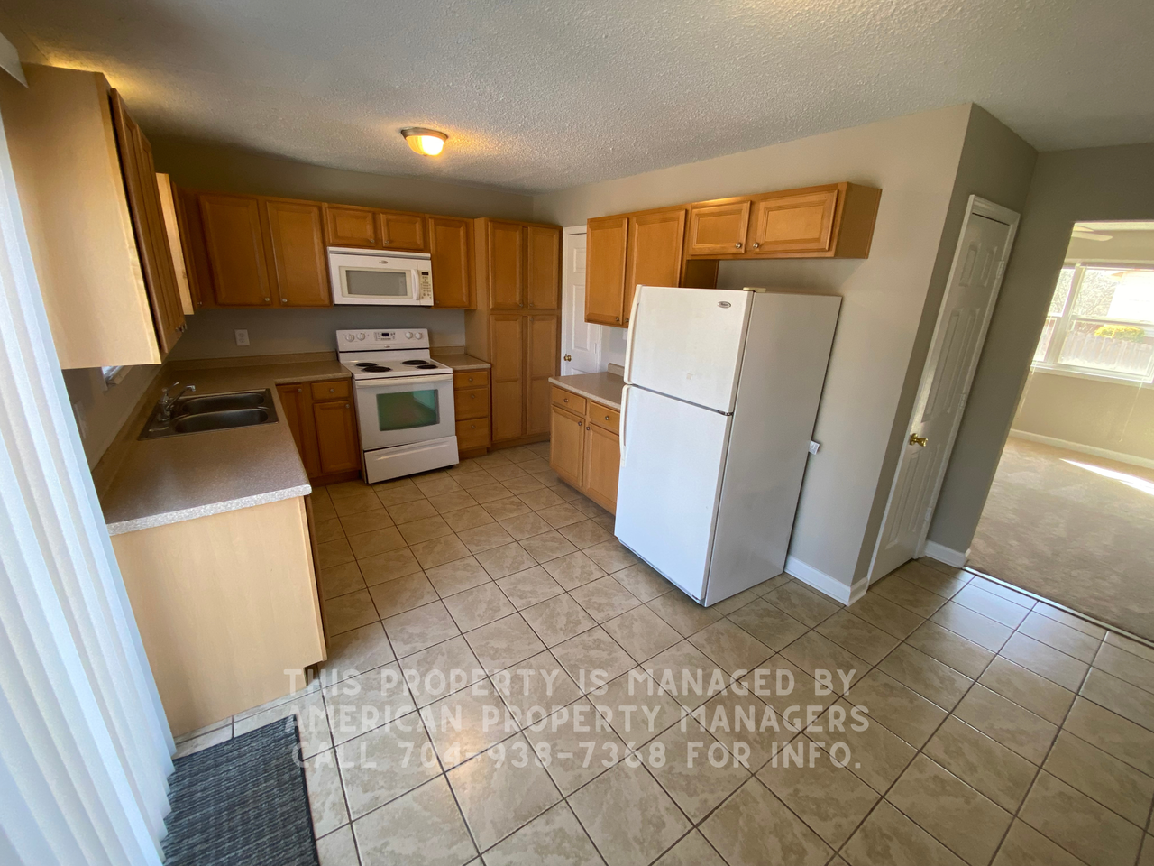 None 1111D Arbor Dr - Photo 4 of 10