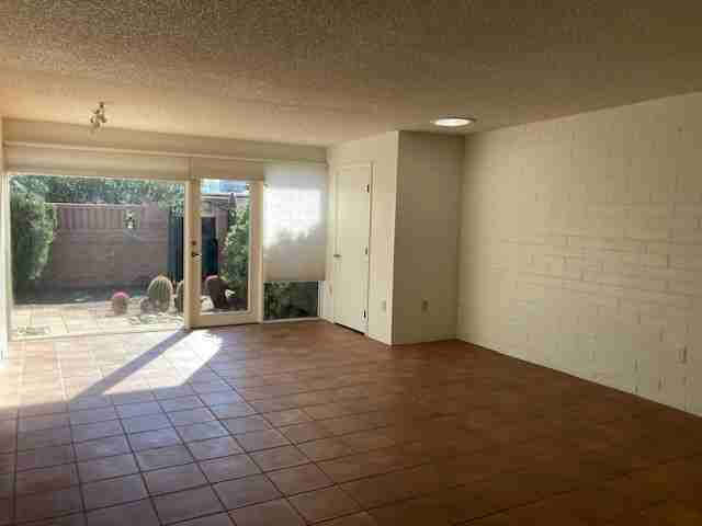 1331 S Desert Meadows Cir - Photo 3 of 14