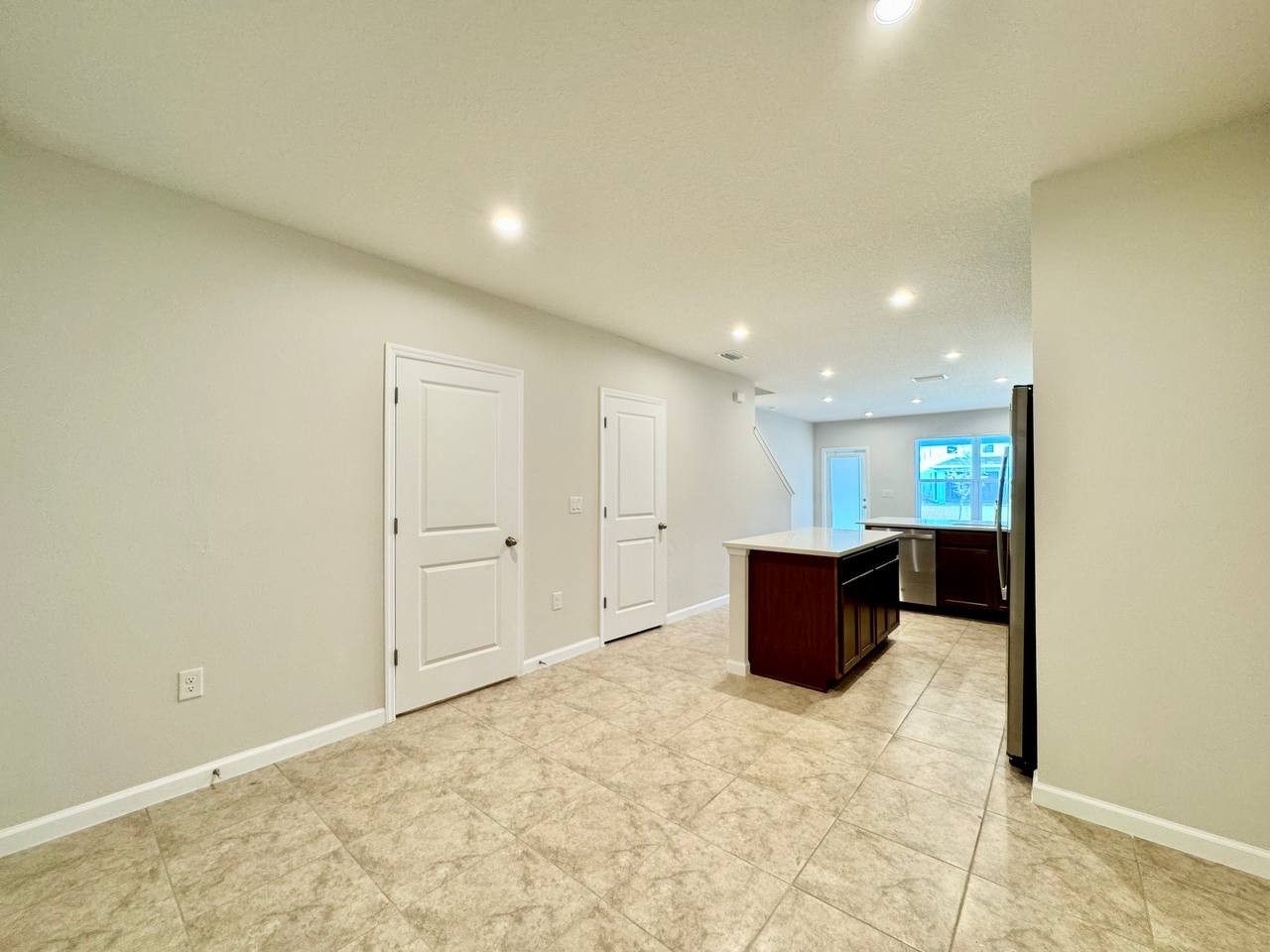 12077 Grizzly Ln - Photo 2 of 31
