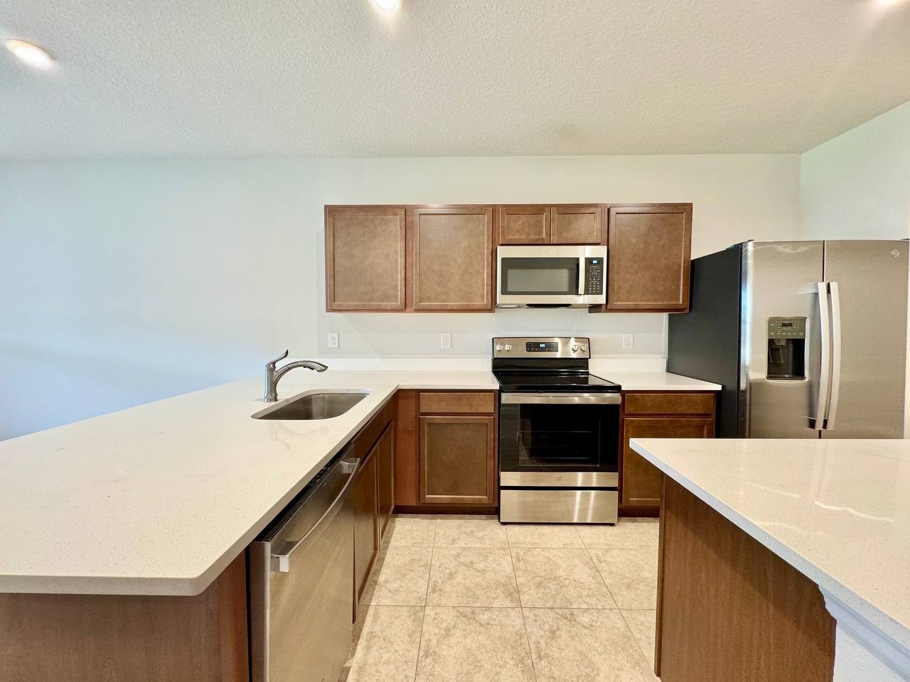 12077 Grizzly Ln - Photo 6 of 31