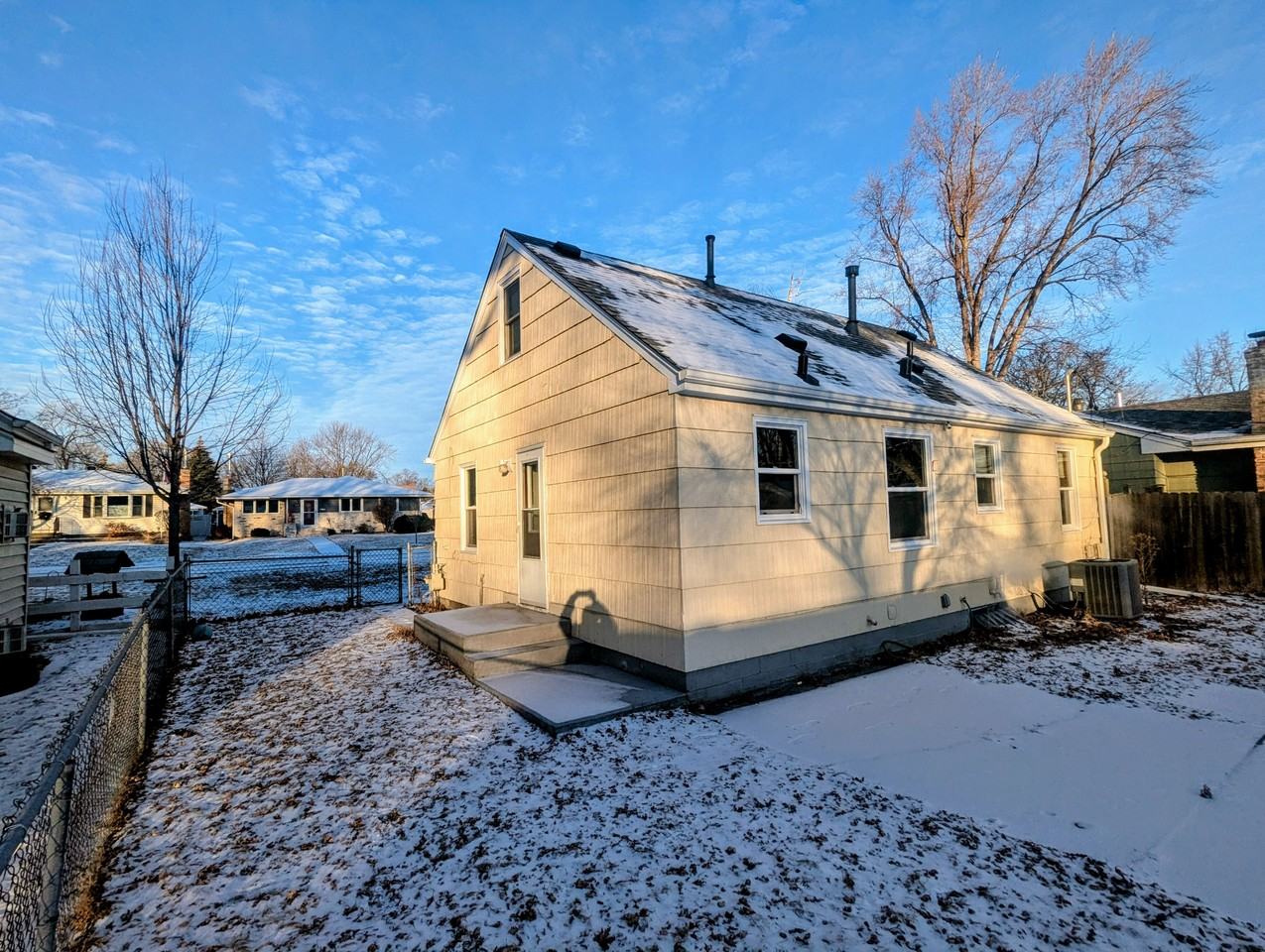 7133 2nd Ave S - Photo 2 of 12