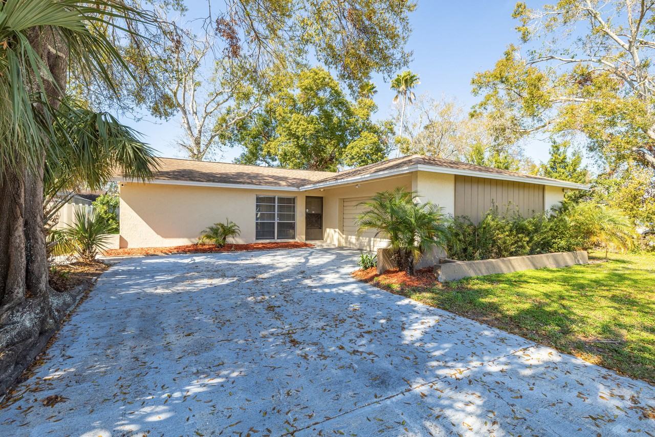 14512 Mecca Pl - Photo 3 of 29