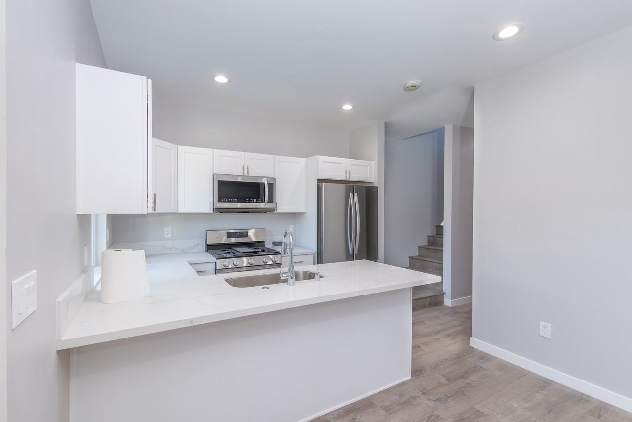 5158 Ewing St #NA - Photo 7 of 20