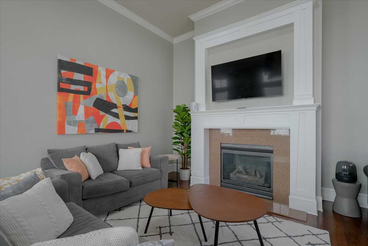 2618 Thomas Ave #NA - Photo 2 of 40