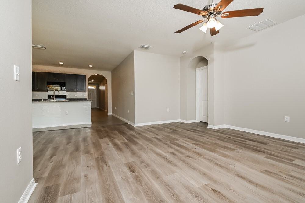 12009 Gillingham Harbor Ln - Photo 4 of 16