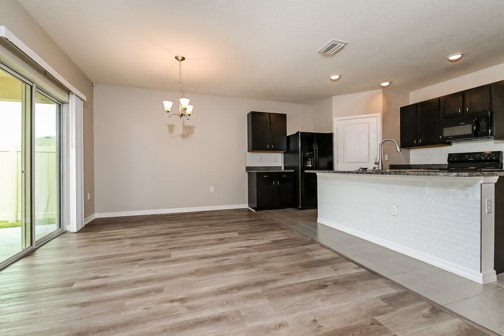 12009 Gillingham Harbor Ln - Photo 6 of 16