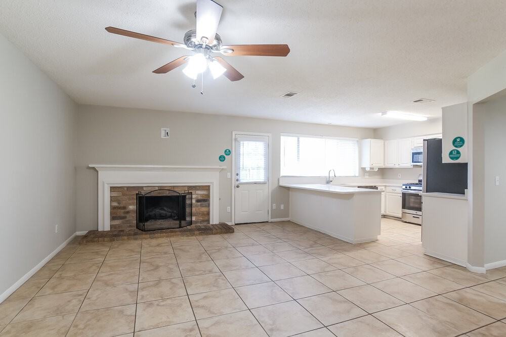 12603 Mill Ridge Dr - Photo 4 of 16