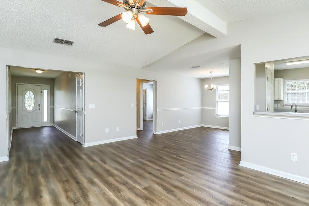 1142 Windy Willows Dr - Photo 3 of 16