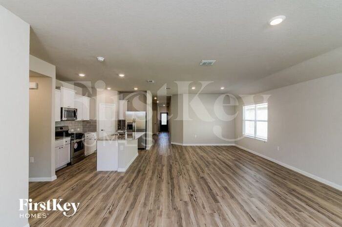 4423 Meadowland Pl - Photo 2 of 15