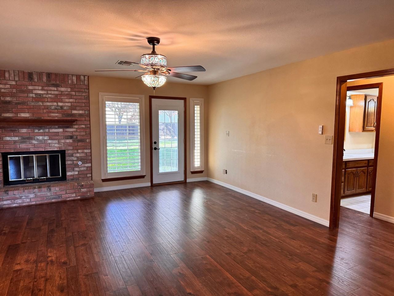 4819 Shenandoah Drive - Photo 3 of 30