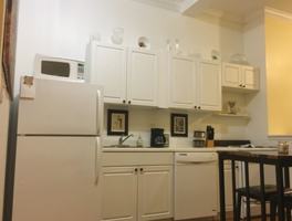 featured image of 916 Green Bay Rd #918G