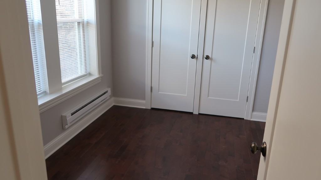 640 W Wrightwood Ave #115 - Photo 6 of 10